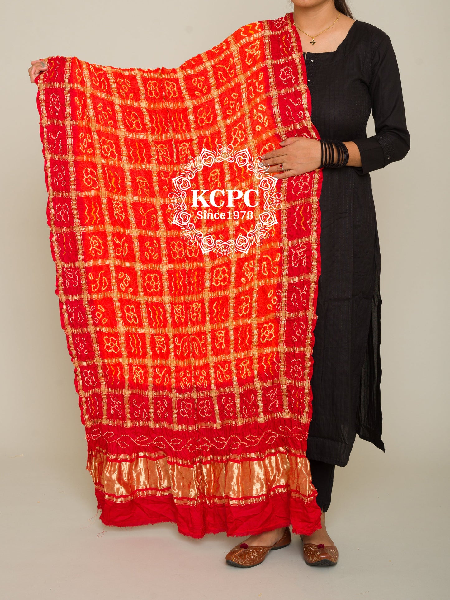 Pure gaji silk ghatchola chunri piliya bandhani dupatta