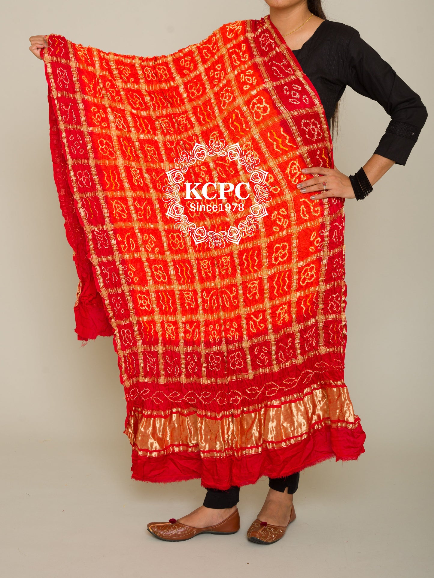 Pure gaji silk ghatchola chunri piliya bandhani dupatta