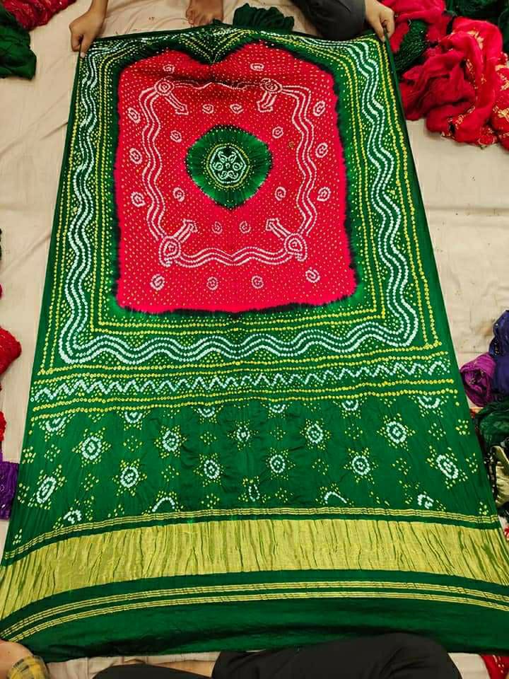 Pure Gaji Silk Bandhani Chandokhani Dupatta Green Red Dupatta