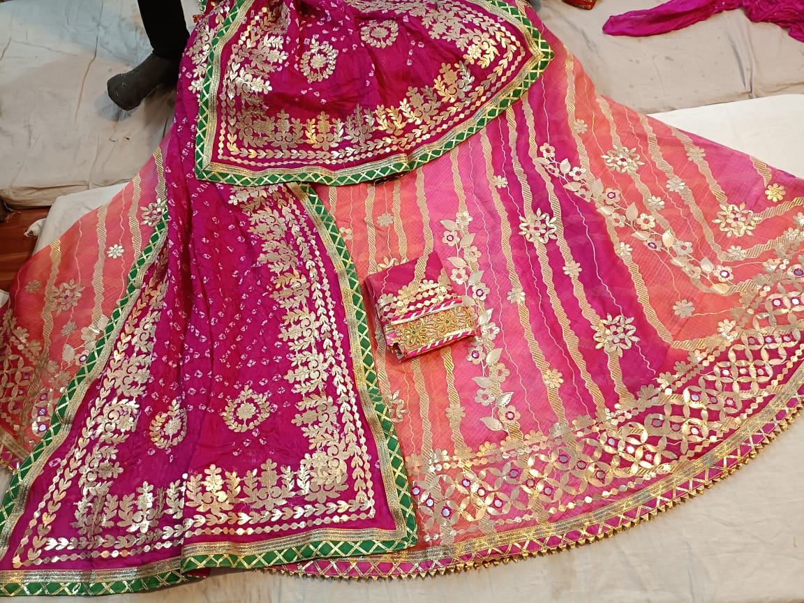 SUSHILA KRISHNA CREATIONS Navratri Maa Lehenga Chunri for Goddess Idol |  Dress for Radha Rani, Saraswati
