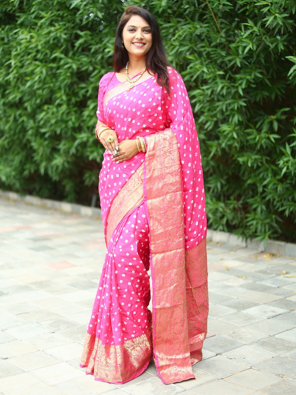 Kanchi Purn Style Bandhani Saree Or Kc Rani