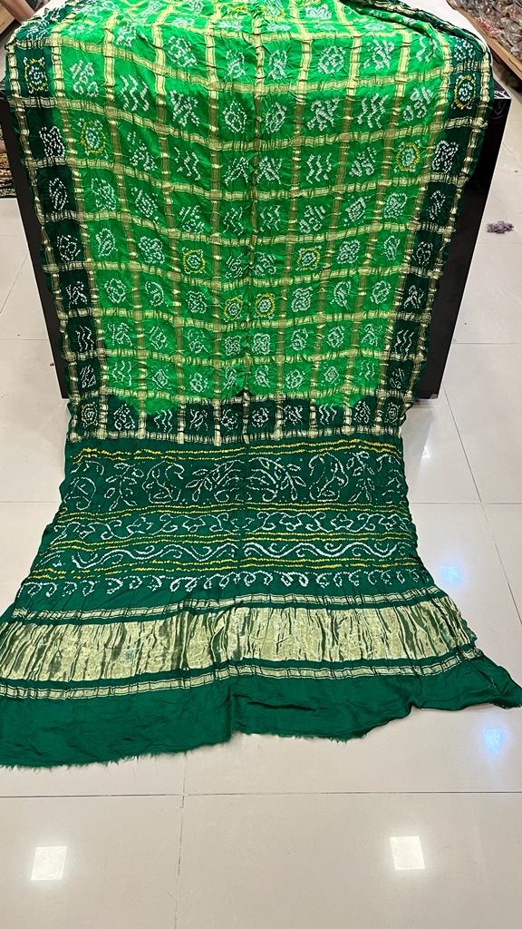 Pure Gaji Silk Bandhani Ghatchola Saree Kcpc Nr Parrot Green