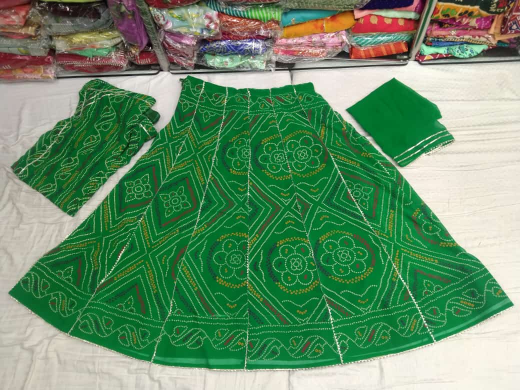 Pure Georgette Cyc Febric Hand Bandhej Gota Leac Lehenga Kml Or Green Lehenga