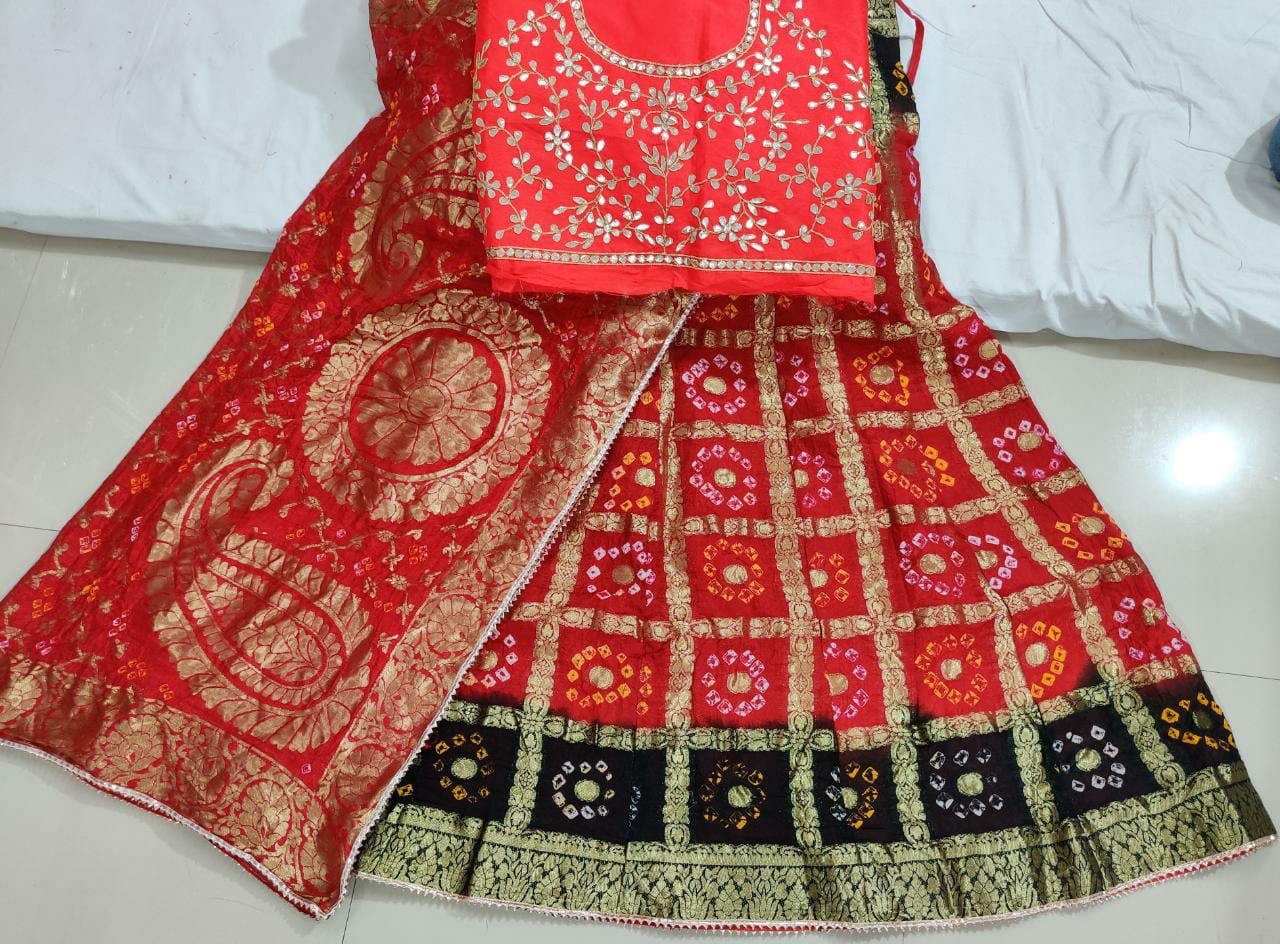 Pure Banarasi Ghadchola Silk Bandhej With Zari Weaving Lehnga Kml Nr Red Black Lehenga