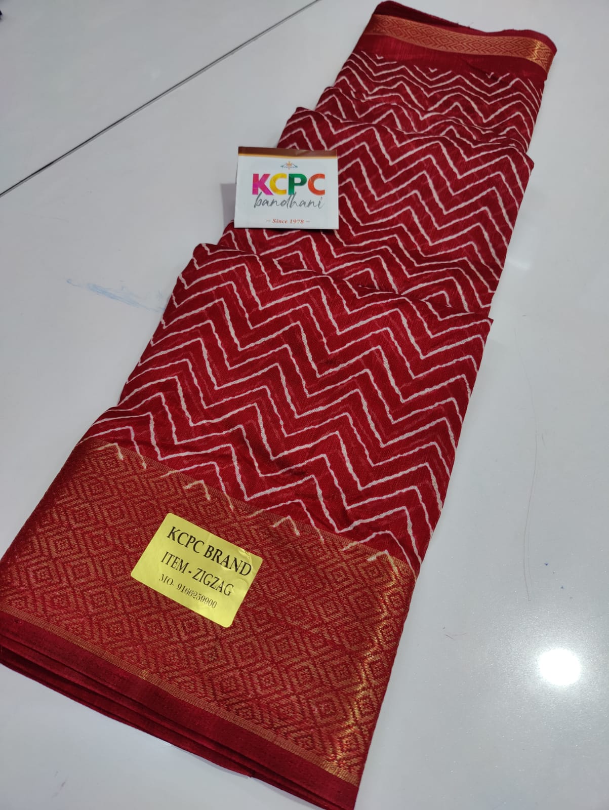 Pure Soft Cotton Silk Golden Zari Weaving Border With Zig Zag Pattern Saree Kcpc Or