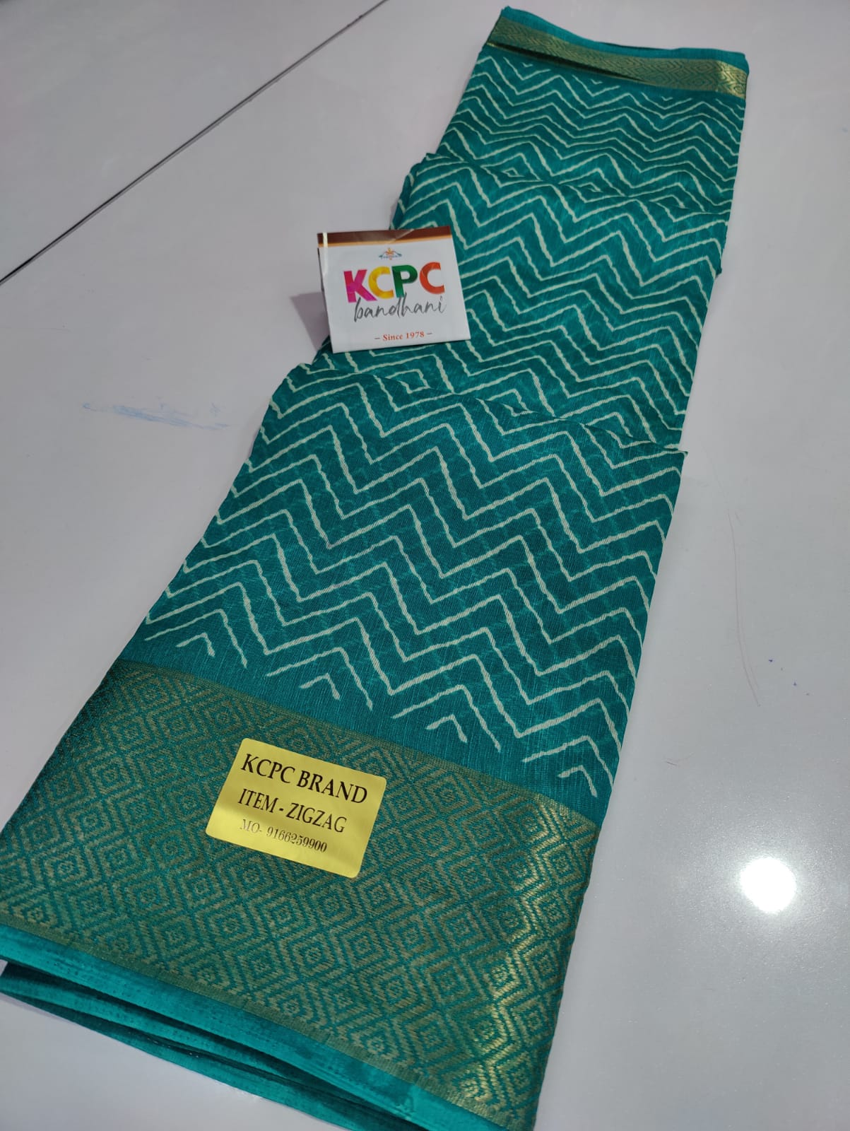 Pure Soft Cotton Silk Golden Zari Weaving Border With Zig Zag Pattern Saree Kcpc Or