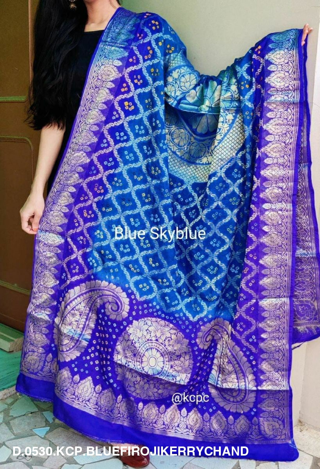 Banarasi Bandhej Gharchola Dupattas Or Kc Blue Firoji Kerry Chand Dupatta