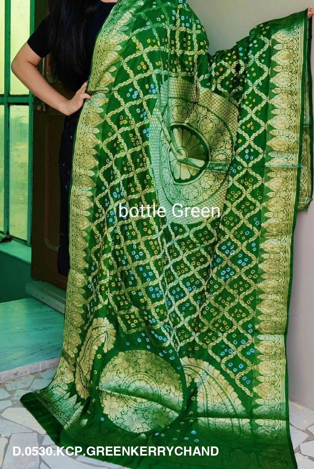 Banarasi Bandhej Gharchola Dupattas Or Kc Green Kerry Chand Dupatta