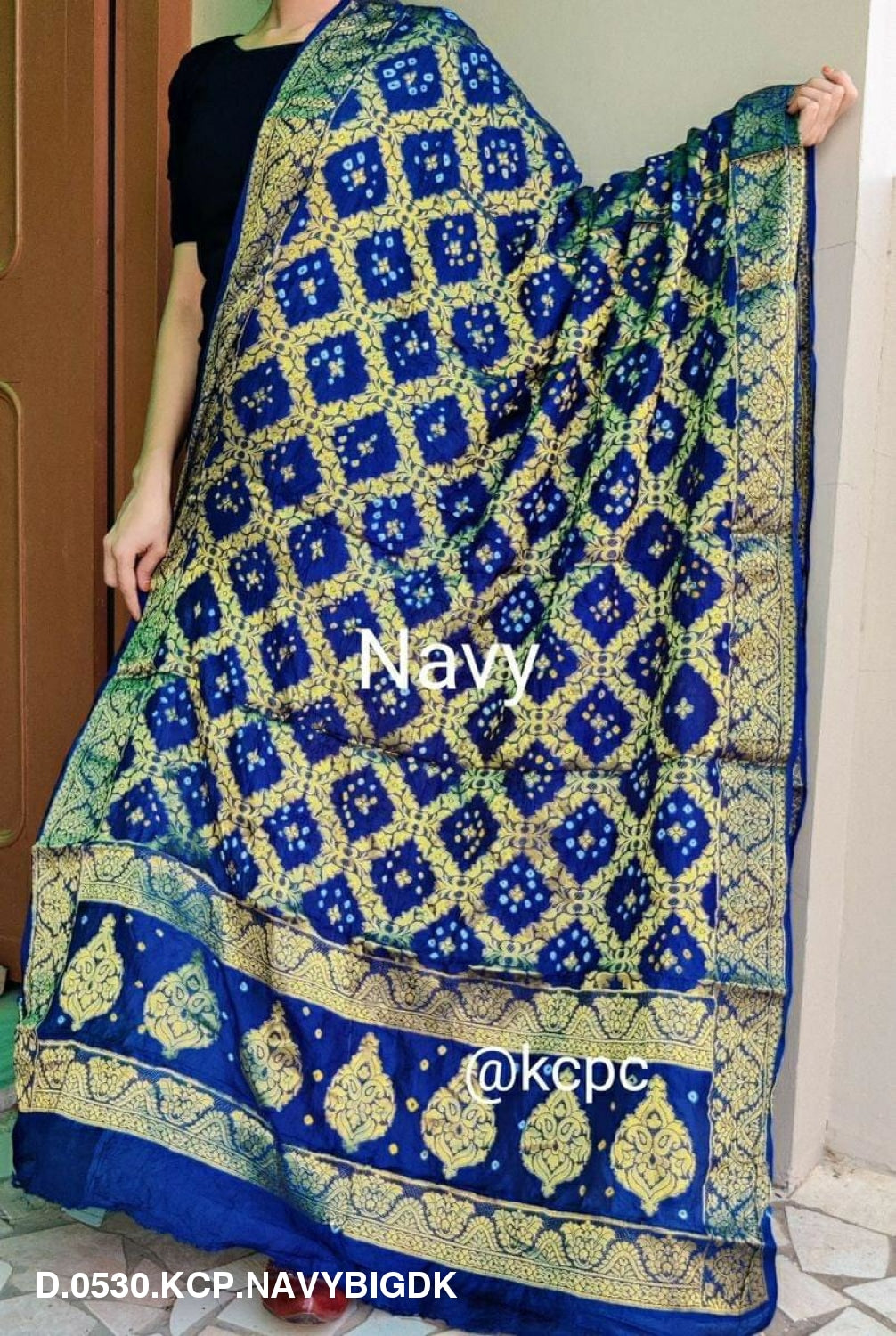 Banarasi Bandhej Gharchola Dupattas Or Kc Navy Bigdk Dupatta