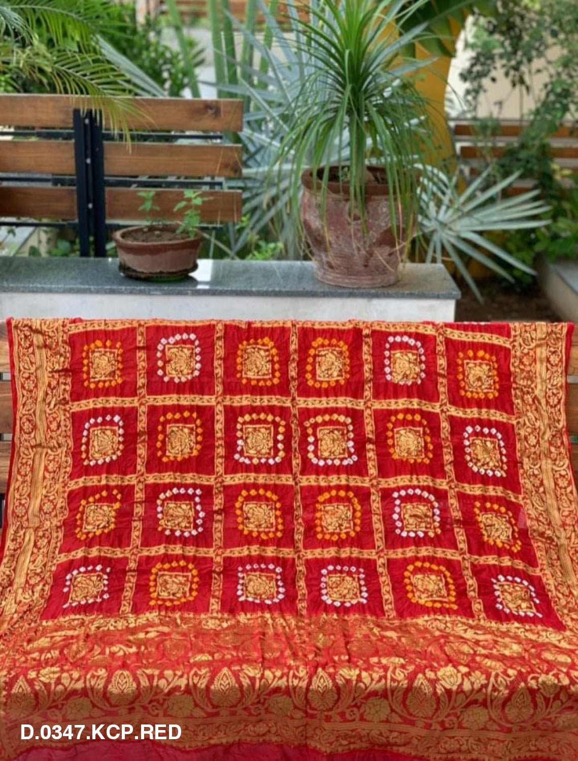 Banarasi Bandhej Gharchola Jangla Dupatta Or Kc Red