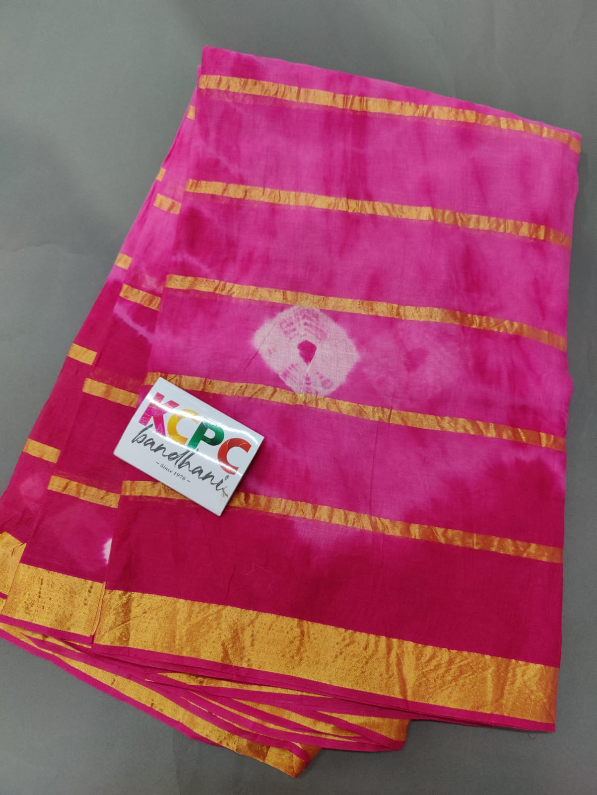 KcPc Cotton 7 Line Zari Bandhani Shibori Saree without blouse, BIK